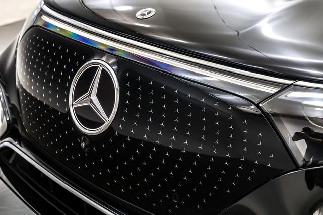Photo of 2023 Obsidian Black Metallic Mercedes-Benz EQS 580