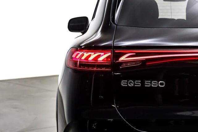 Photo of 2023 Obsidian Black Metallic Mercedes-Benz EQS 580