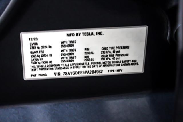 Photo of 2023 Midnight Silver Metallic Tesla Model Y