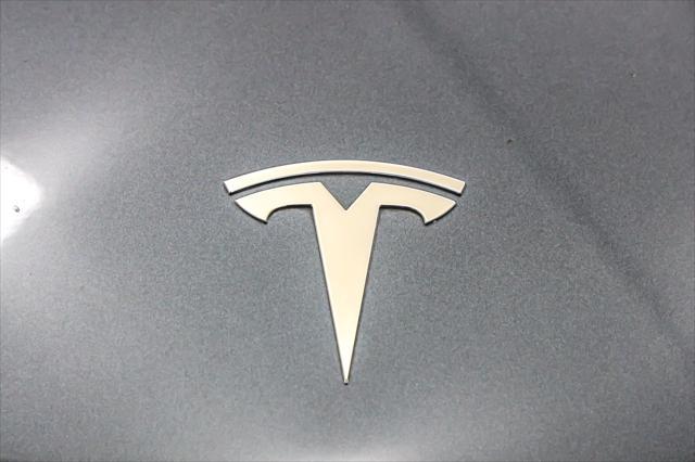 Photo of 2023 Midnight Silver Metallic Tesla Model Y