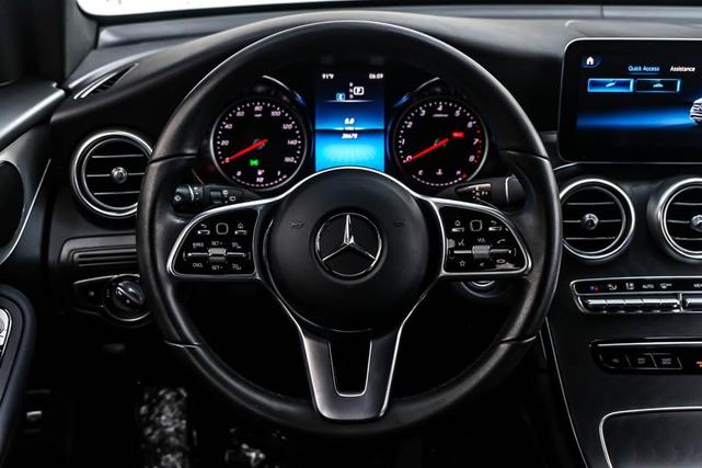 Photo of 2021 Polar White Mercedes-Benz GLC 300