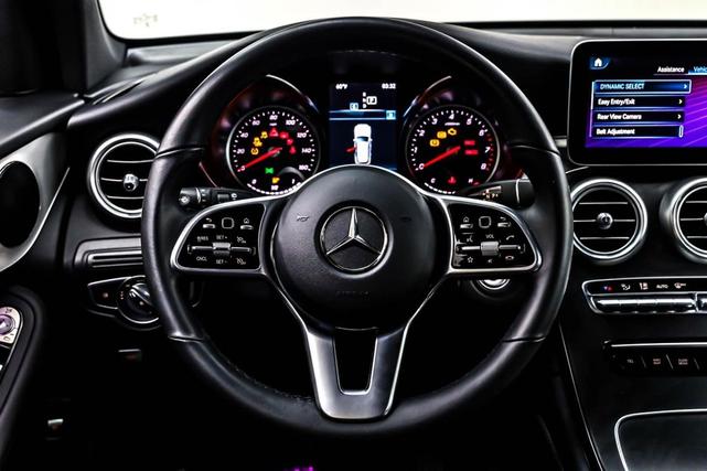 Photo of 2021 Polar White Mercedes-Benz GLC 300