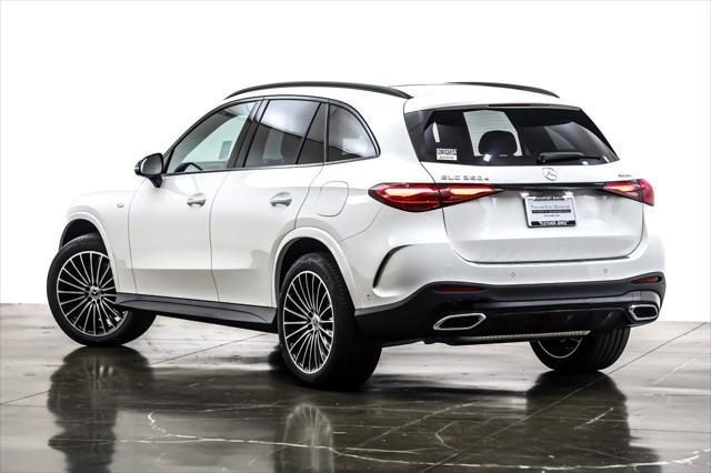 Photo of 2025 Polar White Mercedes-Benz GLC 350e