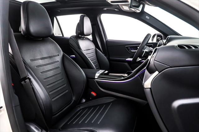 Photo of 2025 Polar White Mercedes-Benz GLC 350e