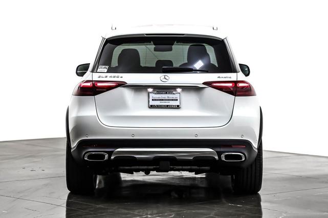 Photo of 2026 Polar White Mercedes-Benz GLE 450e