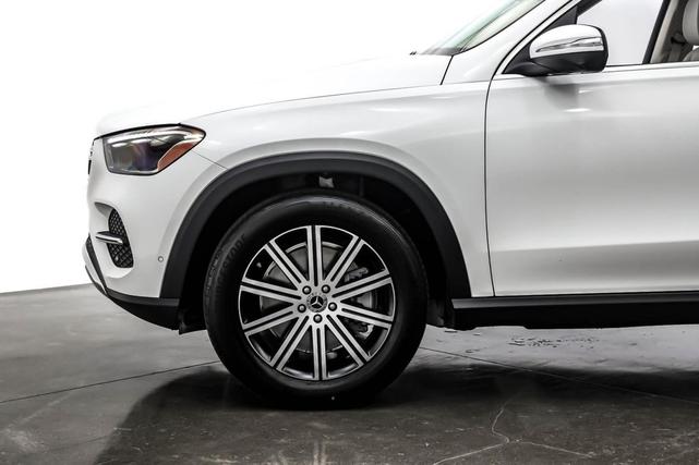 Photo of 2026 Polar White Mercedes-Benz GLE 450e