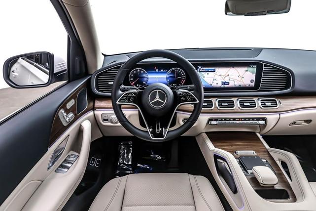 Photo of 2026 Polar White Mercedes-Benz GLE 450e