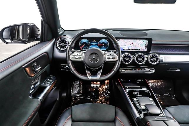 Photo of 2023 Mountain Grey Metallic Mercedes-Benz EQB 300