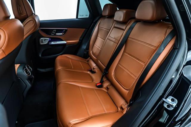 Photo of 2025 Black Mercedes-Benz GLC 300