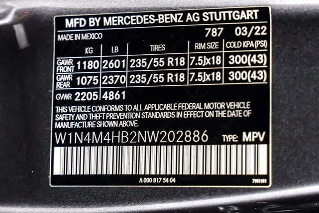 Photo of 2022 Mountain Grey Metallic Mercedes-Benz GLB 250