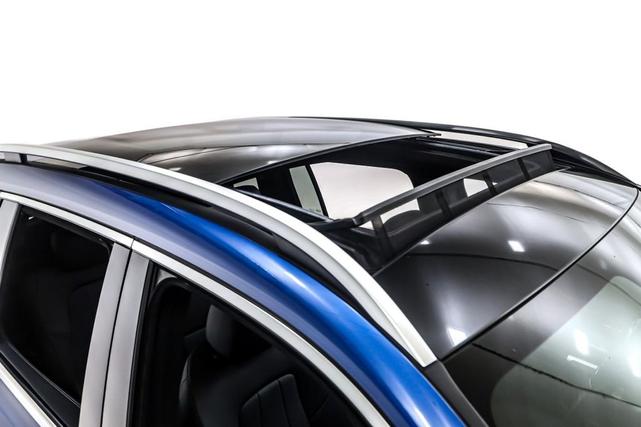 Photo of 2024 Starling Blue Metallic Mercedes-Benz GLB 250