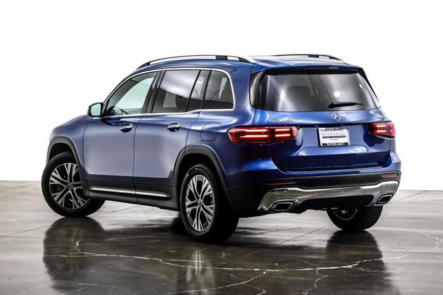 Photo of 2024 Starling Blue Metallic Mercedes-Benz GLB 250