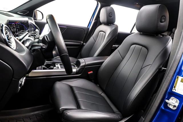 Photo of 2024 Starling Blue Metallic Mercedes-Benz GLB 250