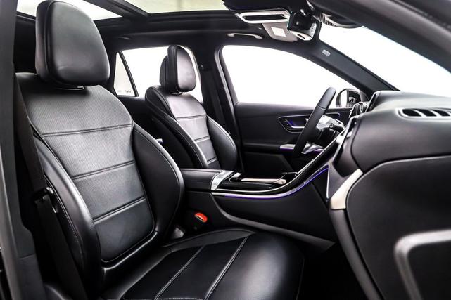 Photo of 2026 Black Mercedes-Benz GLC 300