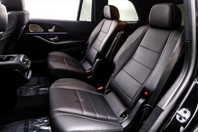 Photo of 2025 Obsidian Black Metallic Mercedes-Benz GLS 450