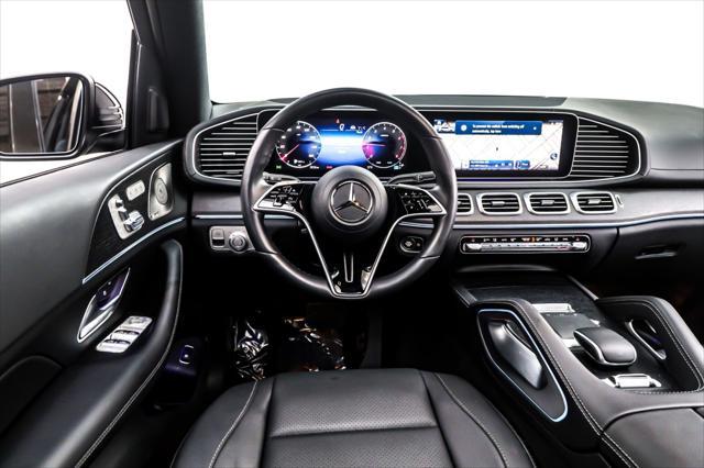 Photo of 2025 Obsidian Black Metallic Mercedes-Benz GLS 450