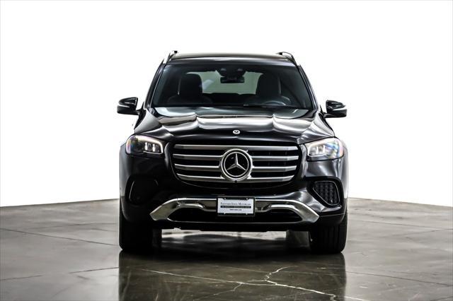 Photo of 2025 Obsidian Black Metallic Mercedes-Benz GLS 450