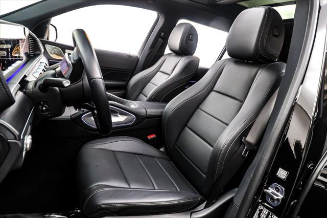 Photo of 2025 Obsidian Black Metallic Mercedes-Benz GLS 450