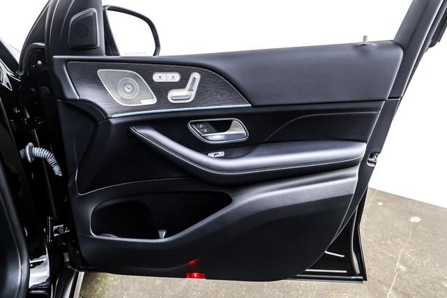 Photo of 2022 Black Mercedes-Benz GLE 350