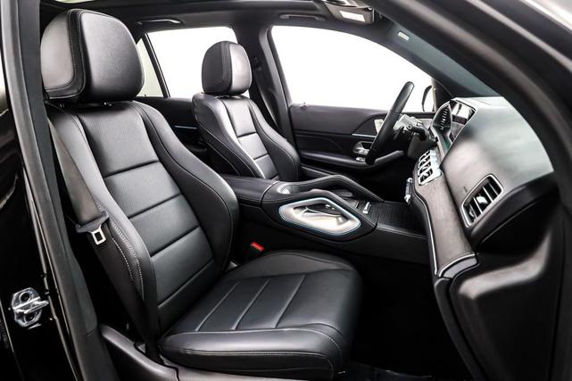 Photo of 2022 Black Mercedes-Benz GLE 350