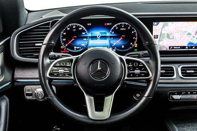 Photo of 2022 Black Mercedes-Benz GLE 350