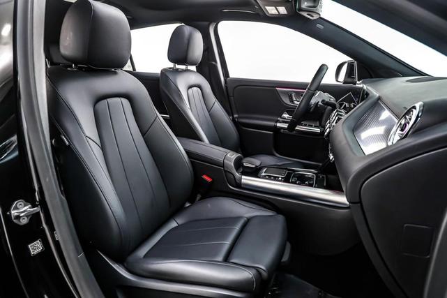 Photo of 2023 Night Black Mercedes-Benz GLA 250