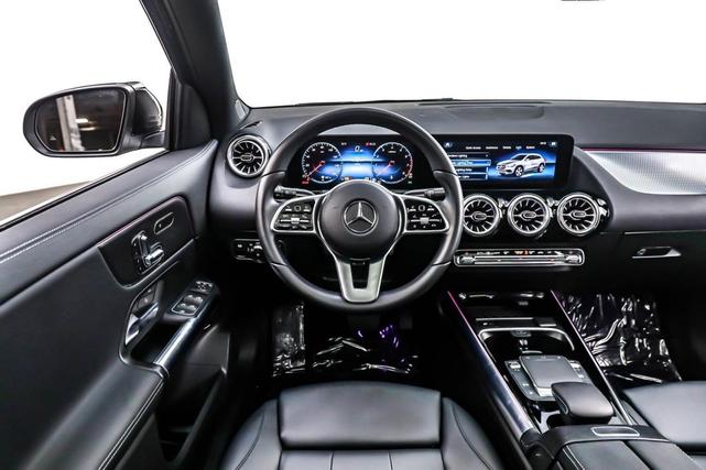 Photo of 2023 Night Black Mercedes-Benz GLA 250