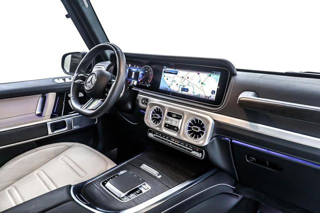 Photo of 2025 Obsidian Black Metallic Mercedes-Benz G-Class