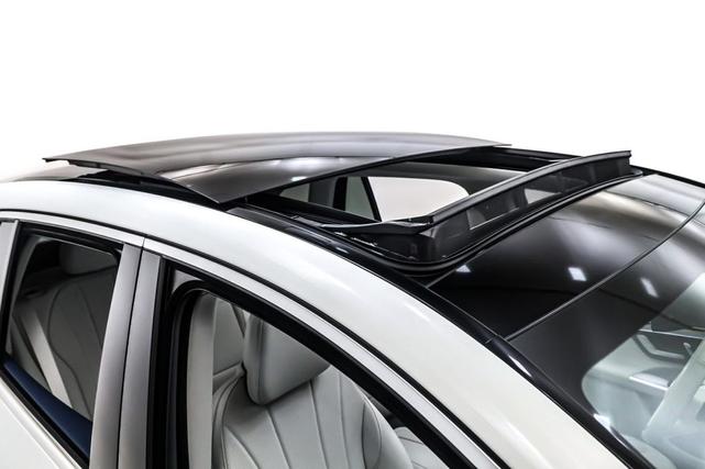 Photo of 2024 Polar White Mercedes-Benz EQE 350+