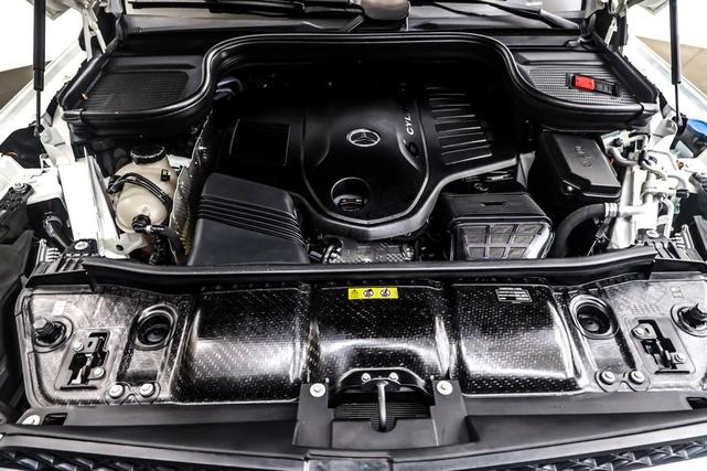 Photo of 2023 Polar White Mercedes-Benz GLS 450
