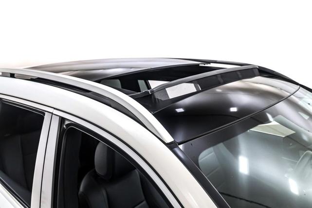 Photo of 2023 Polar White Mercedes-Benz GLS 450