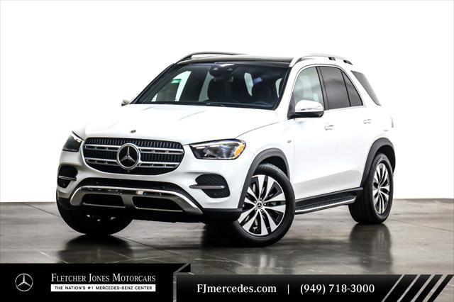 Photo of 2025 Polar White Mercedes-Benz GLE 450e