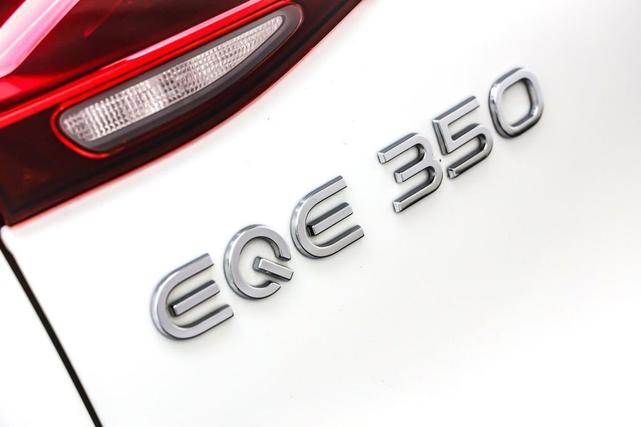 Photo of 2023 Polar White Mercedes-Benz EQE 350