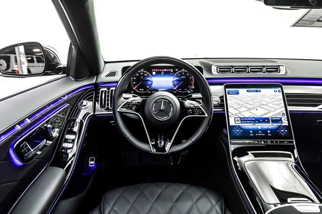 Photo of 2025 Black Mercedes-Benz S-Class