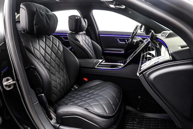 Photo of 2025 Black Mercedes-Benz S-Class