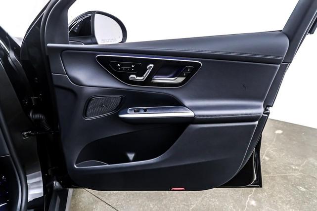 Photo of 2025 Black Mercedes-Benz GLC 350e