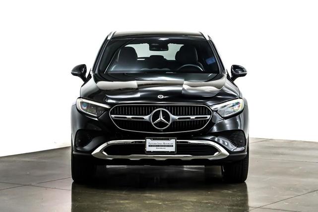 Photo of 2025 Black Mercedes-Benz GLC 350e