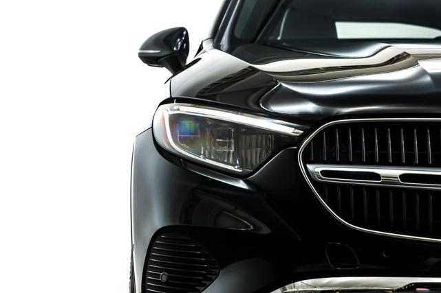 Photo of 2025 Black Mercedes-Benz GLC 350e