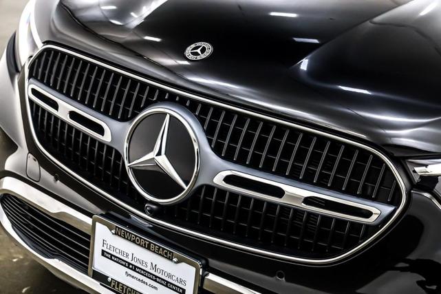 Photo of 2025 Black Mercedes-Benz GLC 350e
