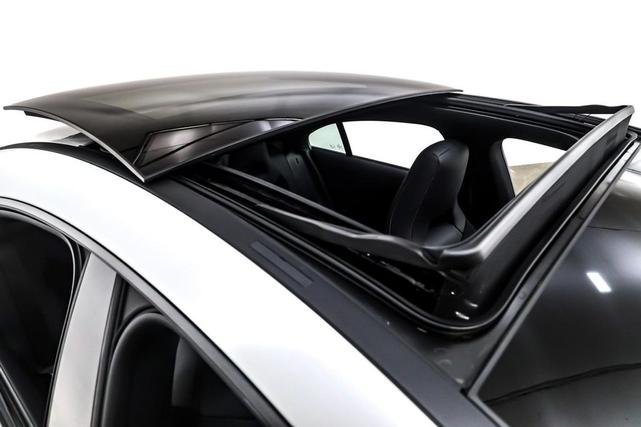 Photo of 2024 Polar White Mercedes-Benz CLA 250