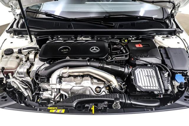 Photo of 2024 Polar White Mercedes-Benz CLA 250