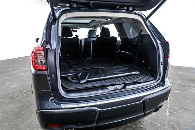 Photo of 2020 Magnetite Gray Metallic Subaru Ascent