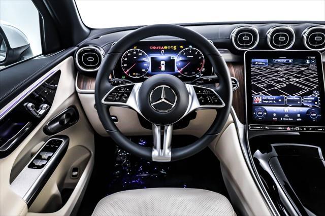 Photo of 2025 Polar White Mercedes-Benz GLC 300