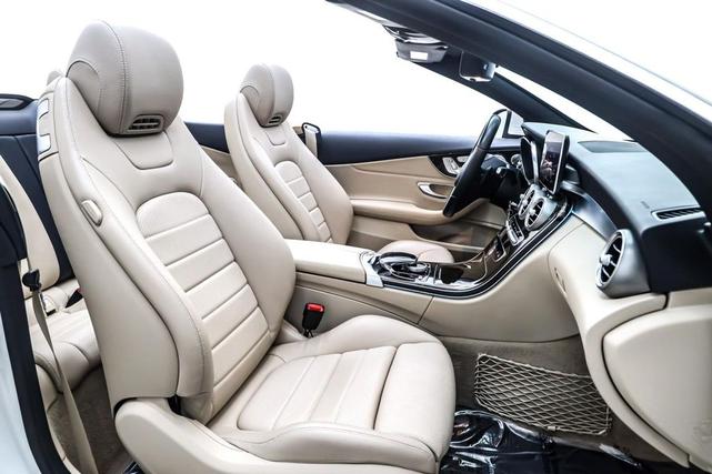 Photo of 2017 Polar White Mercedes-Benz C-Class