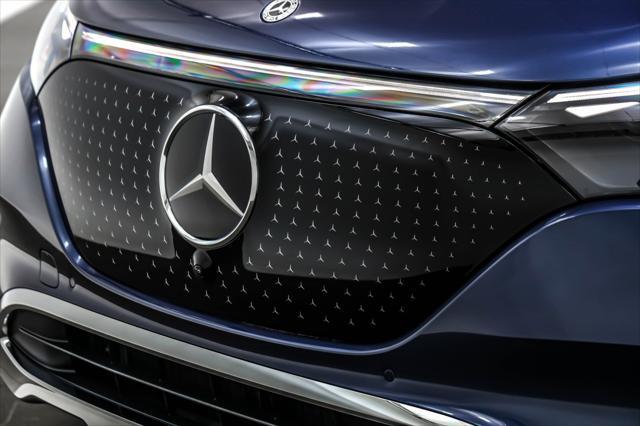 Photo of 2025 Twilight Blue Metallic Mercedes-Benz EQE 350+