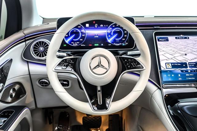 Photo of 2023 Selenite Grey Metallic Mercedes-Benz EQS 450