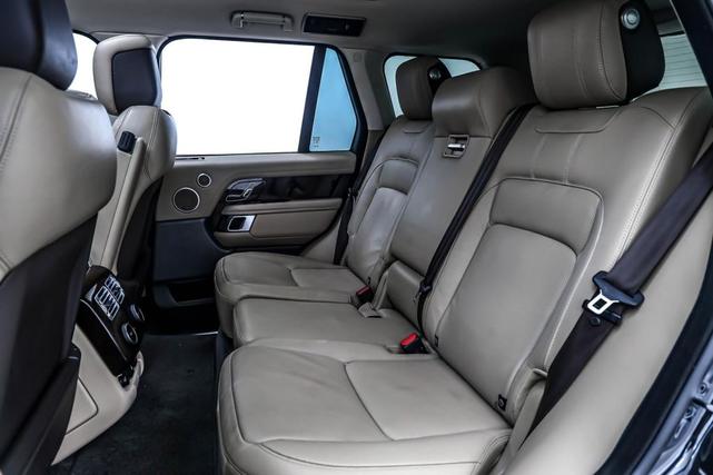 Photo of 2021 Santorini Black Metallic Land Rover Range Rover