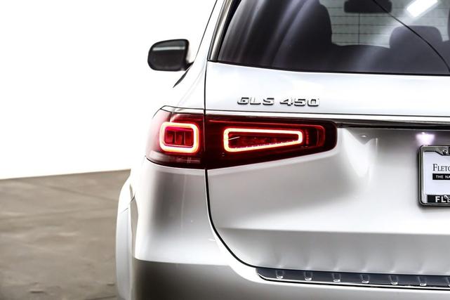 Photo of 2022 Polar White Mercedes-Benz GLS 450