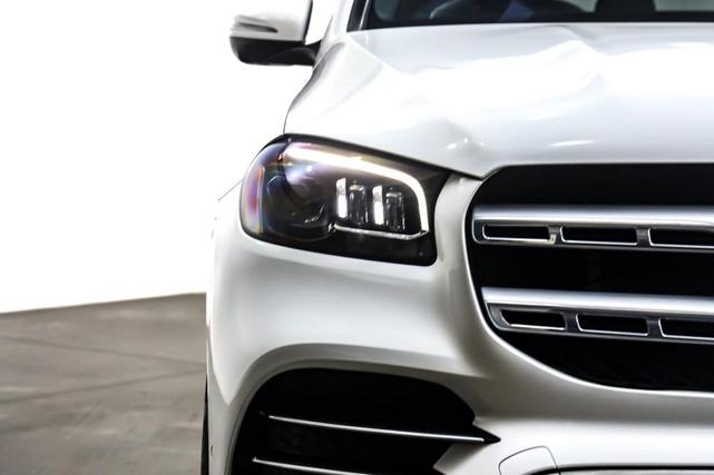 Photo of 2022 Polar White Mercedes-Benz GLS 450