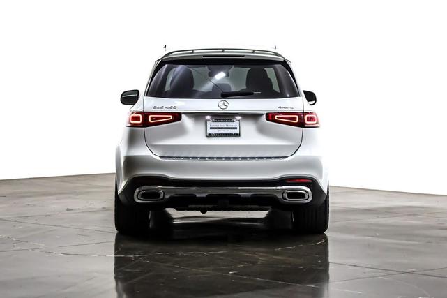 Photo of 2022 Polar White Mercedes-Benz GLS 450